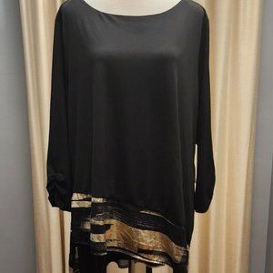 VIP Knits by Avenue Black Asymmetrical Hem Top with Gold Brushstroke 22/24 NWT